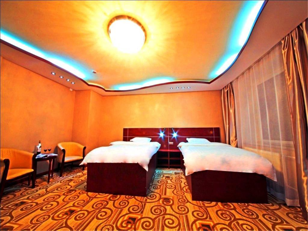 Kaiser Hotel Улан-Батор Экстерьер фото