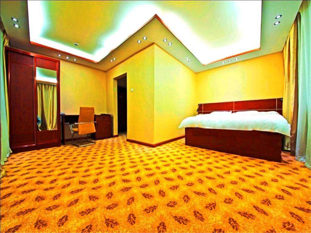 Kaiser Hotel Улан-Батор Экстерьер фото